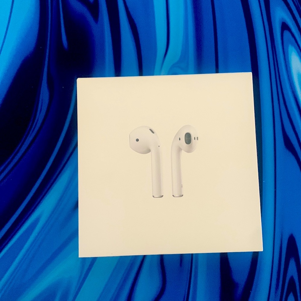 Airpods Gen 2 (left + charging case)